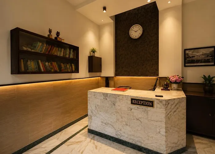 Hotel Kamal Nearest To Taj Mahal Agra 