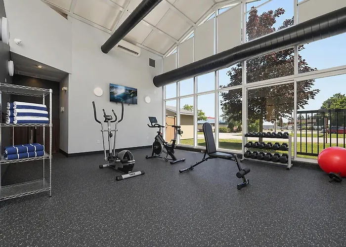 Quality Inn And Conference Centre Pembroke