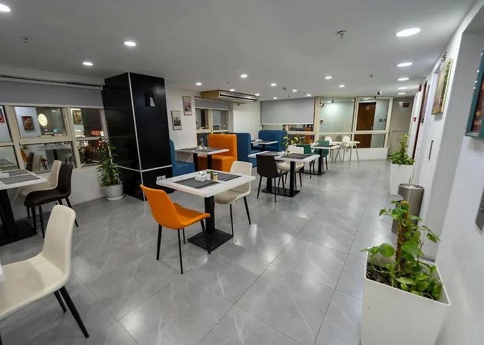 Aldar Hotel Sharjah