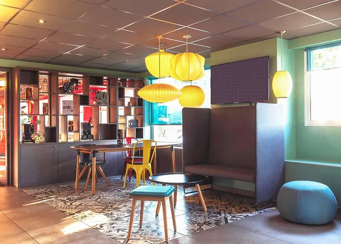 Ibis Styles Lyon Centre Confluence Hotel