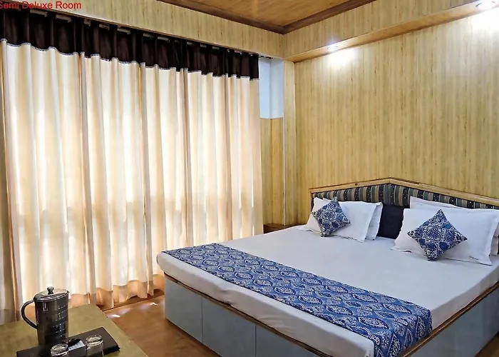 Hotel Chaman Palace Shimla