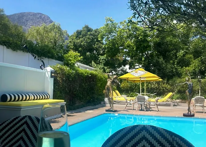 Fleur Du Soleil Luxury Guesthouse Franschhoek