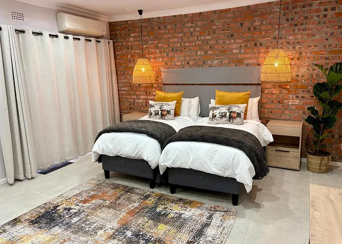 The Suburban Guest House Bloemfontein