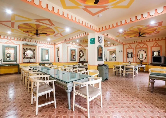 Collection O Hotel Golden Days Club Resort Jaipur