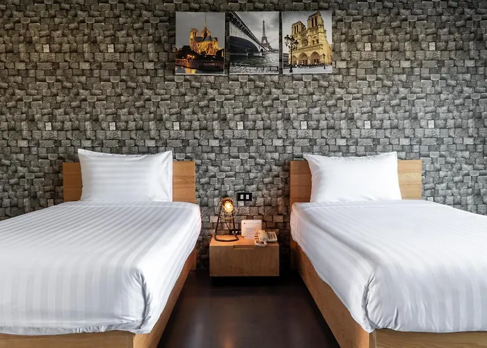 Get Zleep Premium Budget Hotel Chiang Mai