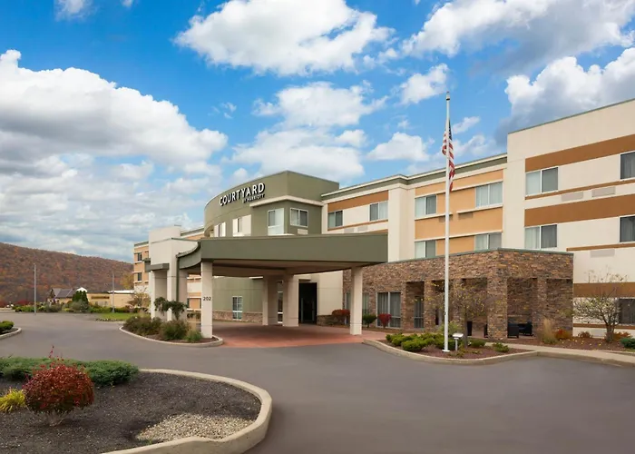 Courtyard By Marriott Elmira Horseheads Hotel