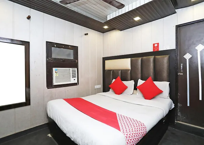 Hotel O Shri Sai International New Delhi