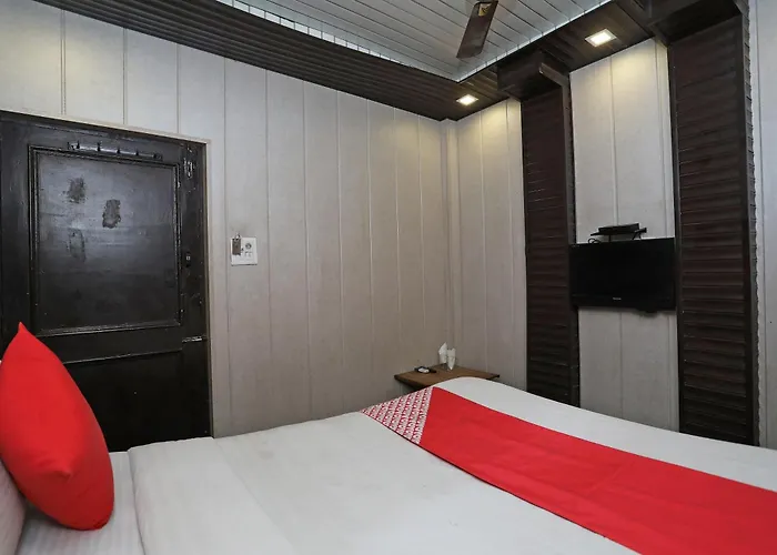 Hotel O Shri Sai International New Delhi