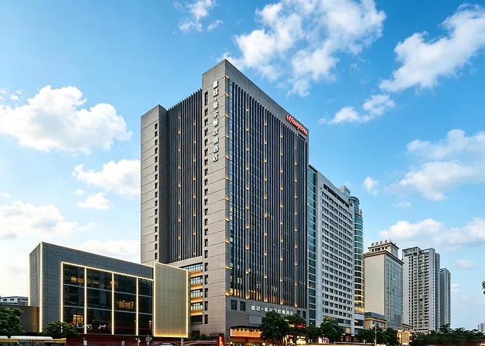 Hampton By Hilton Guangzhou Zhujiang New Town Hotel