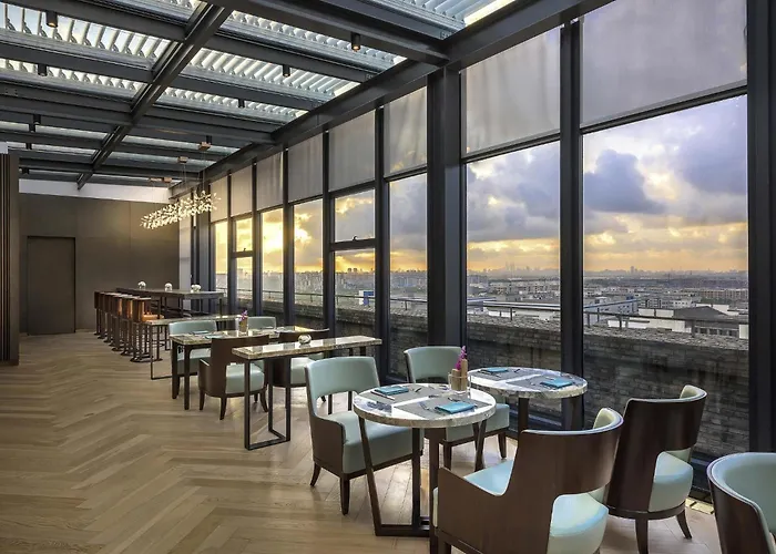 Novotel Shanghai Clover