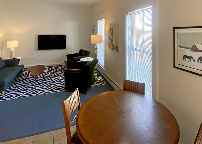 Bristol Suites