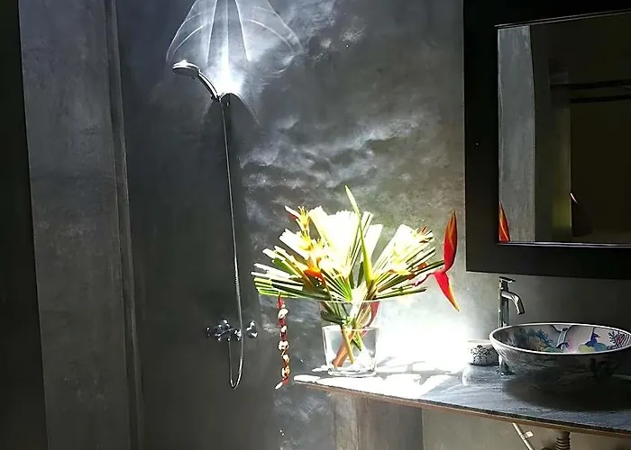 Hibiscus Villa Unawatuna