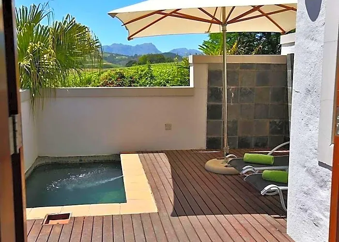 Lavenir Country Lodge Stellenbosch