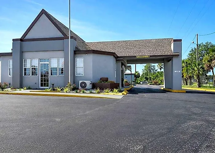 Howard Johnson Lake City