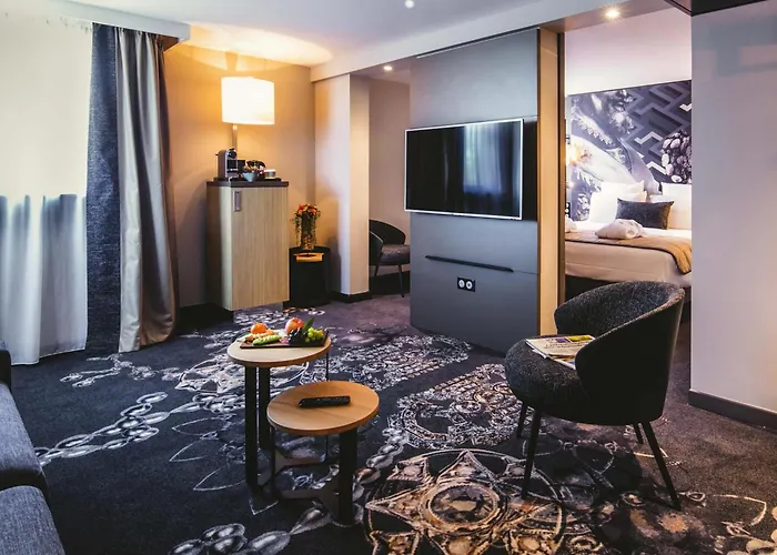 Mercure Pau Palais Des Sports