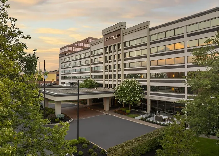 Courtyard By Marriott Lyndhurst/Meadowlands