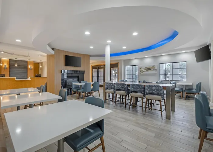 Best Western Hesperia-Victorville Suites