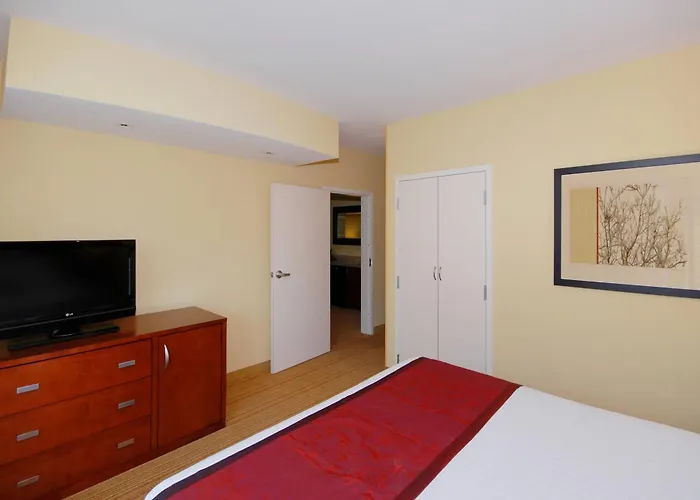 Courtyard By Marriott Vicksburg Hotel