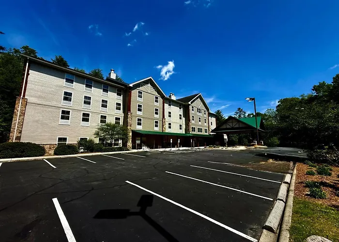 Hampton Inn & Suites Cashiers - Sapphire Valley