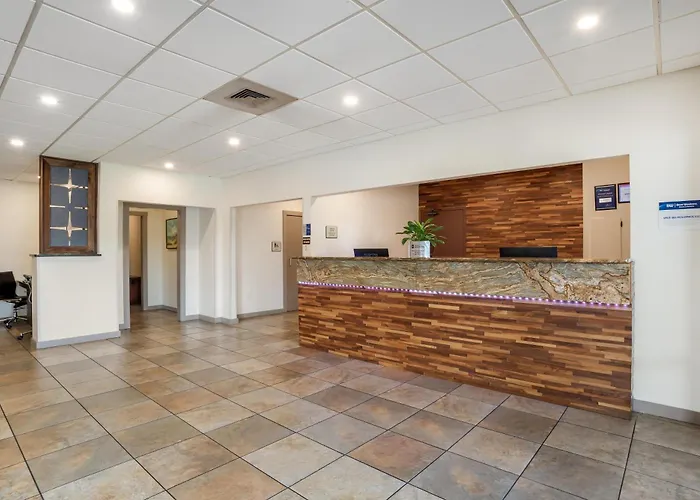 Best Western Crossroads Inn DeFuniak Springs