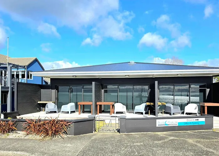 Blue Marlin Apartments Whitianga