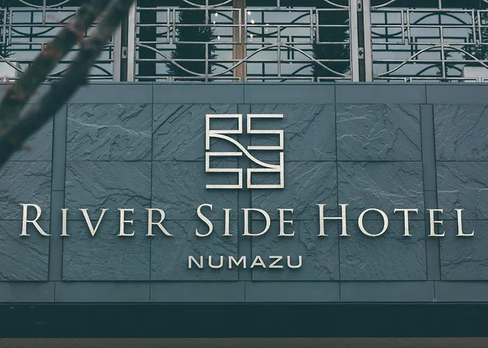Numazu River Side Hotel