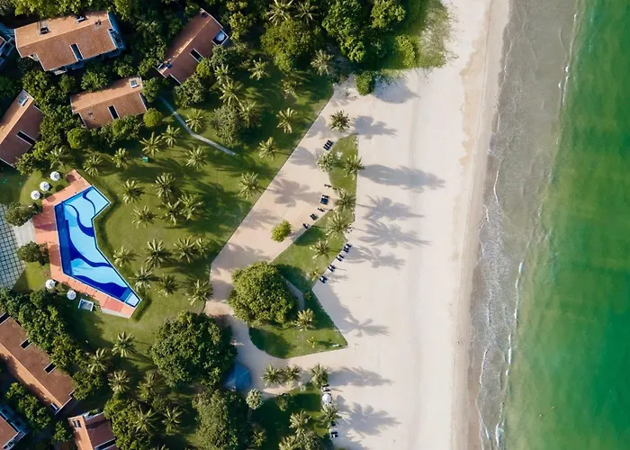 The Calm Resort & Spa Passikudah