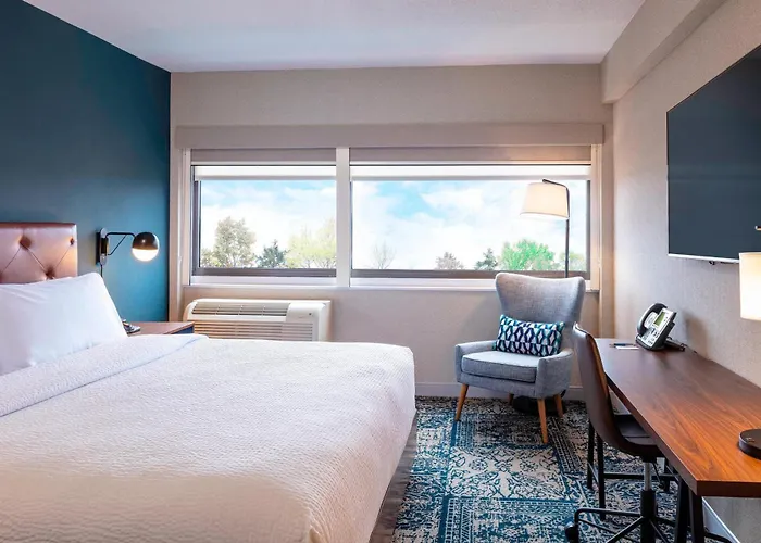 Four Points By Sheraton Norwood Conference Center