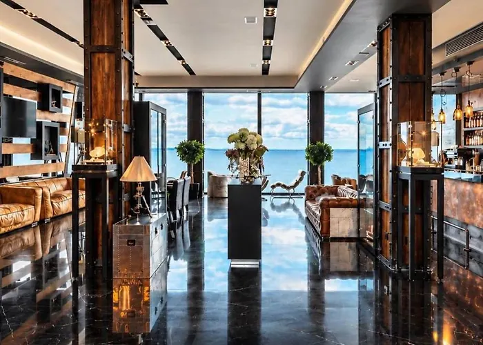 M1 Club Hotel Odessa