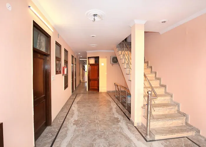 O Hotel Vansh Palace Chandigarh