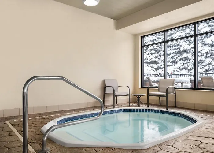 Holiday Inn Express Meadville