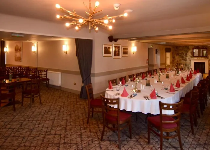 Elphinstone Hotel Biggar