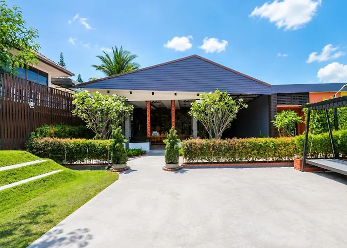 Baan Noppadol Hua Hin Loft Hotel