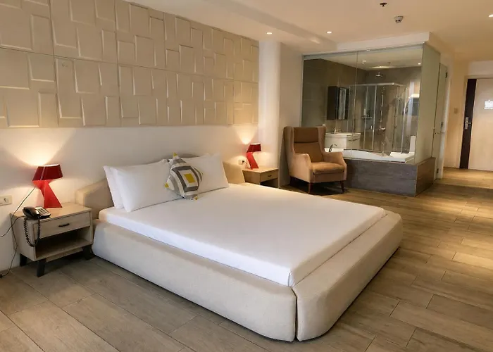 City Park Hotel Residences Taguig