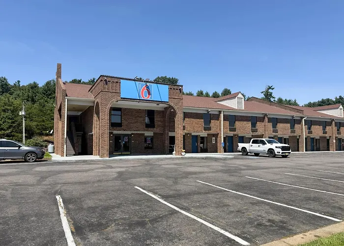 Motel 6 Fancy Gap Va
