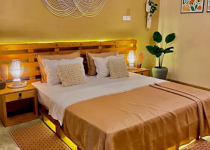 Inside Out Nature Villa Kandy