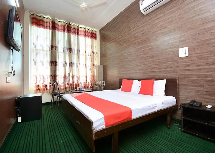 Urban Guest House Patiala