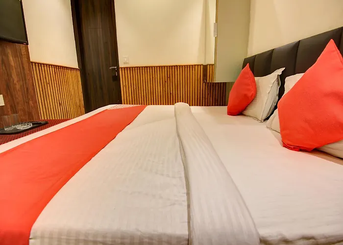Hotel O Shri Sai Delhi 