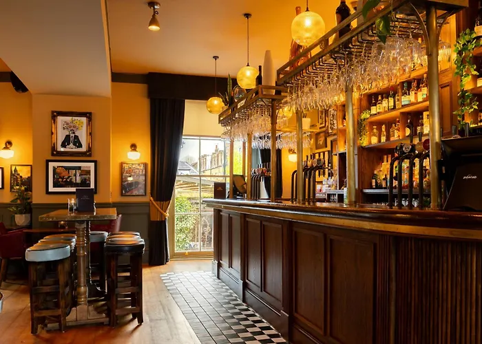 Aragon House Hotel London