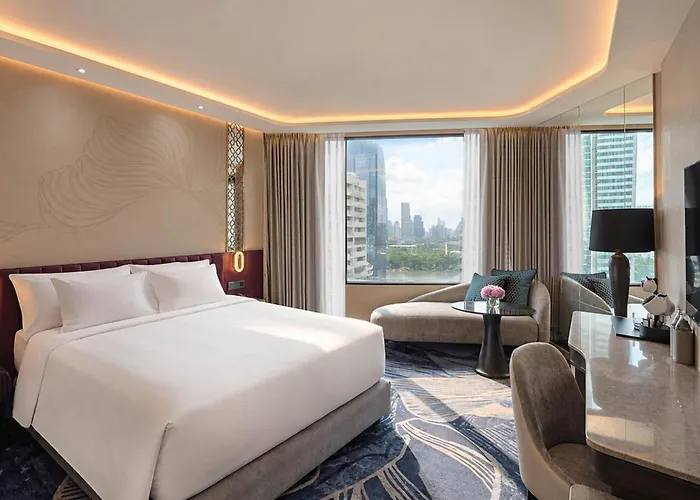 แรมแบรนดท์ โฮเต็ล แอนด์ สวีท  Hotel กรุงเทพมหานคร