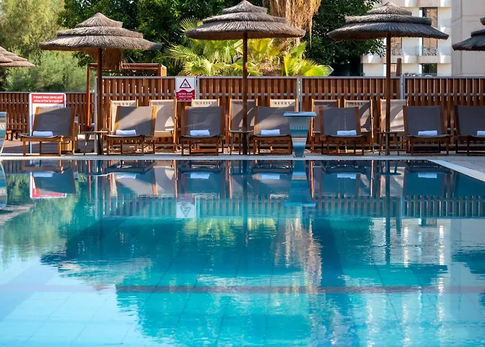 Oasis Spa Club Dead Sea Hotel - 18 Years Plus Ein Bokek