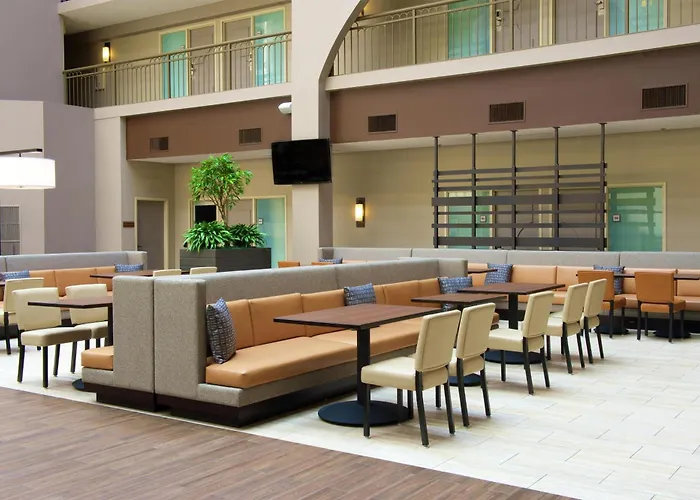 Embassy Suites By Hilton Seattle Bellevue