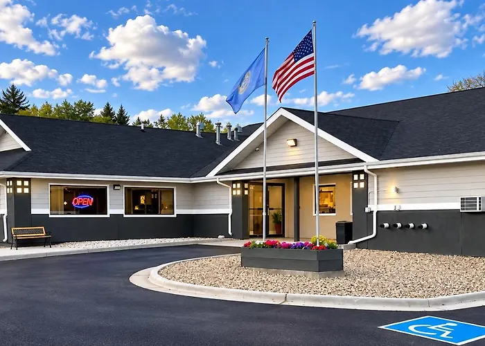 Super 8 By Wyndham Hot Springs Motel