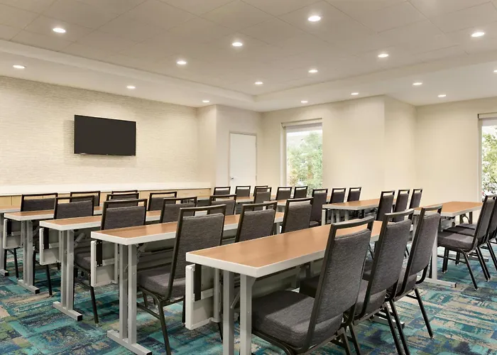 Home2 Suites By Hilton Florence Cincinnati Airport South