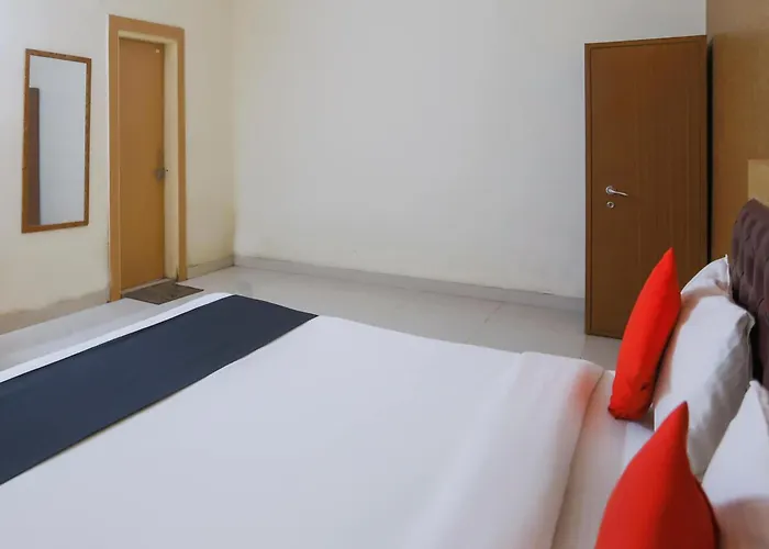 Diamond Imperial Hotel Noida