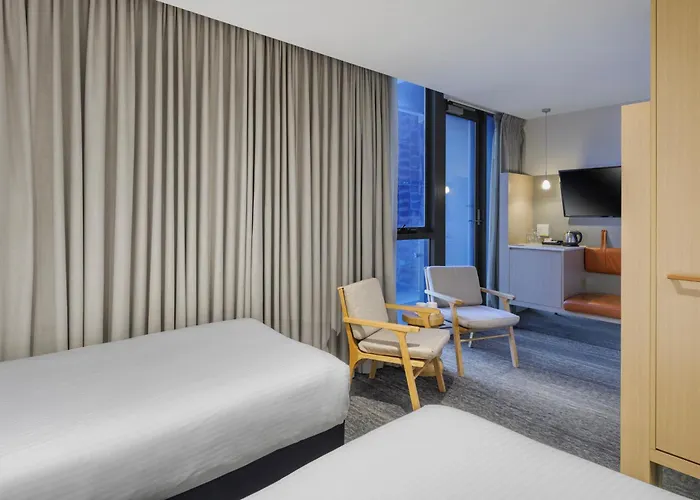 Brady Hotels Central Melburne