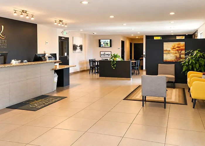 Quality Inn & Suites Near Downtown Bakersfield