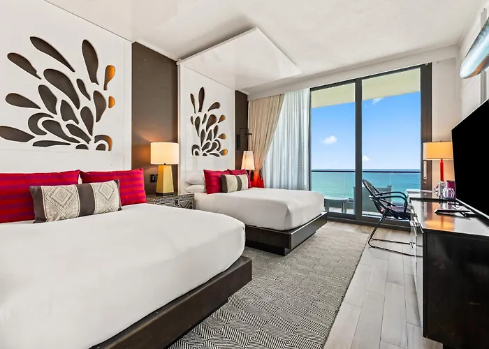Kimpton Seafire Resort + Spa By Ihg West Bay