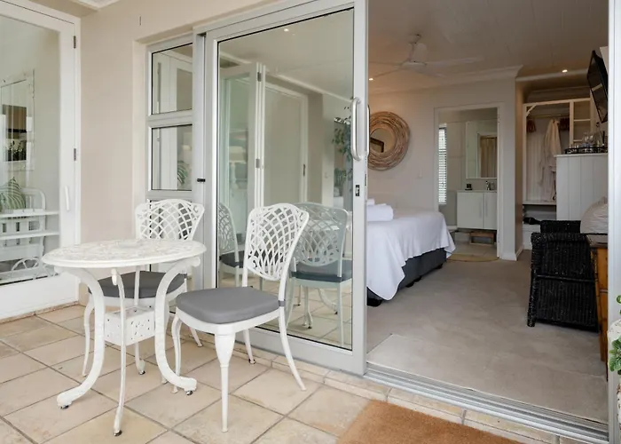 Ocean Watch Guest House Plettenberg Bay