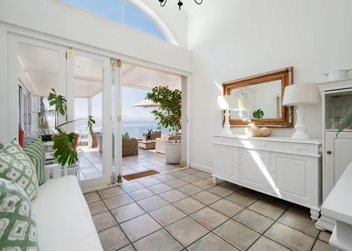 Ocean Watch Guest House Plettenberg Bay